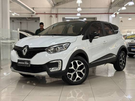 RENAULT CAPTUR 1.6 16V SCE FLEX INTENSE X-TRONIC RENAULT CAPTUR 1.6 16V SCE FLEX INTENSE X-TRONIC
